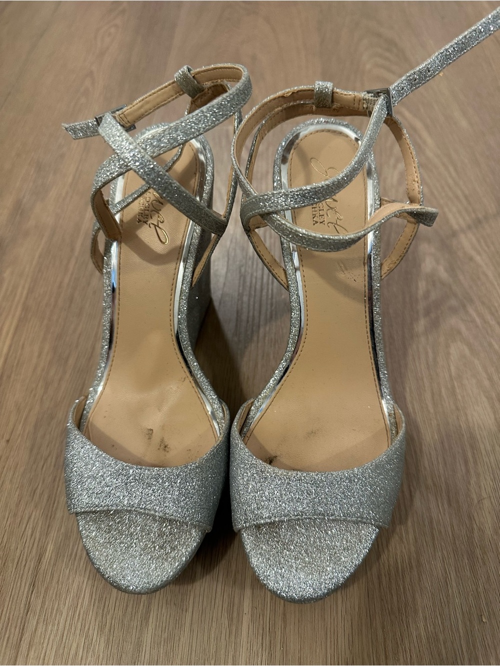 Badgley Mischka Silver Glitter Crisscross Block Heel Sandals